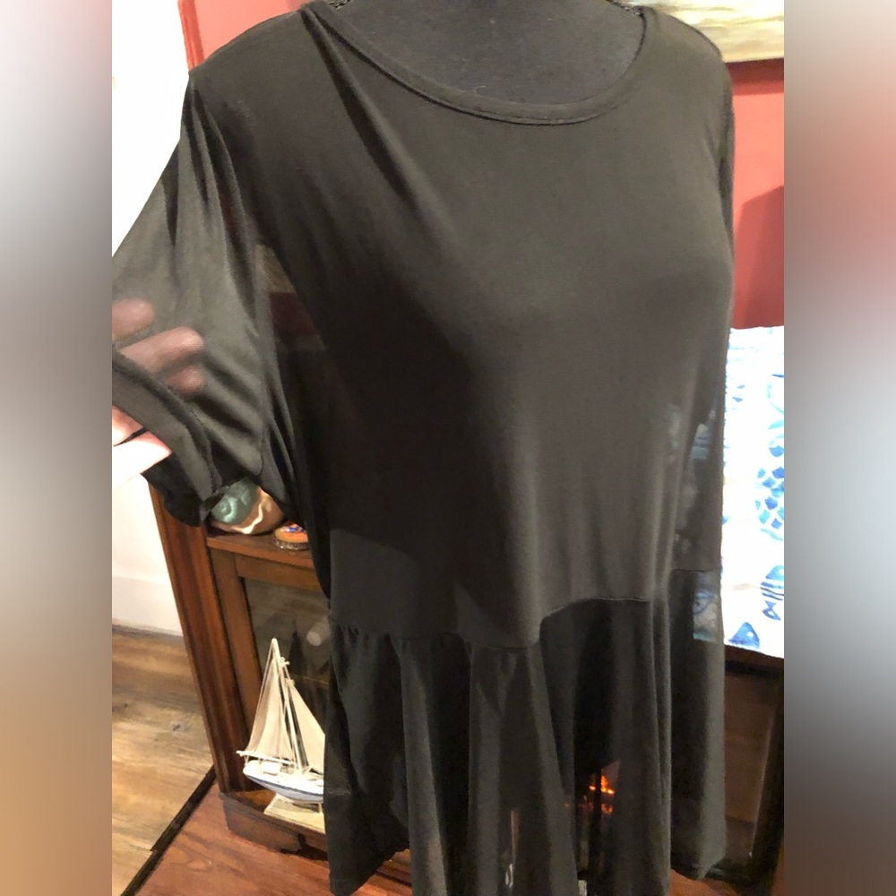 Black Short Sleeve Sheer Peplum Tunic
OR Sheer Bathingsuit Cover up - Picture 2 of 13